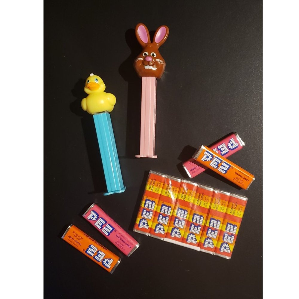 2 Collectable Pez Dispensers + the CANDY!